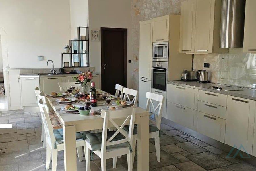 Tradiční kamenný dům s bazénem a výhledem na moře - ostrov Brač, 30 m od moře - foto 7