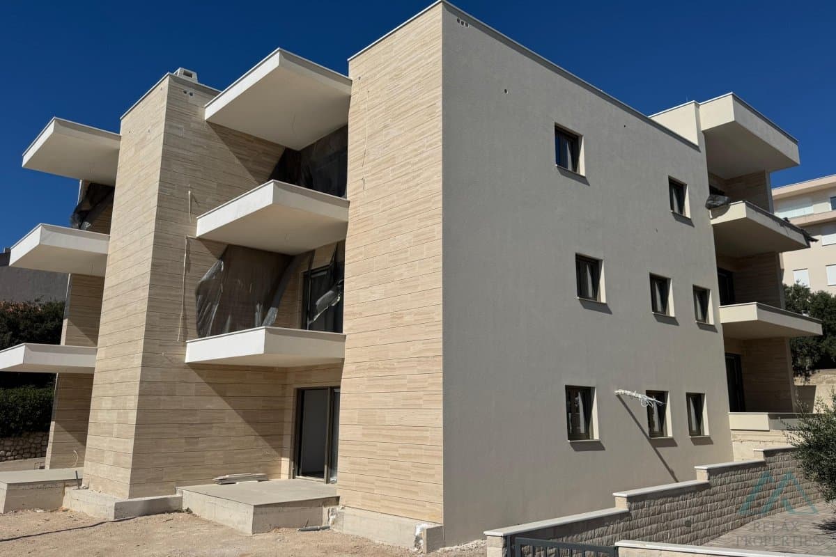 Moderní apartmán 2+kk s výhledem na moře - 1. linie, ostrov Pag, Chorvatsko - foto 7