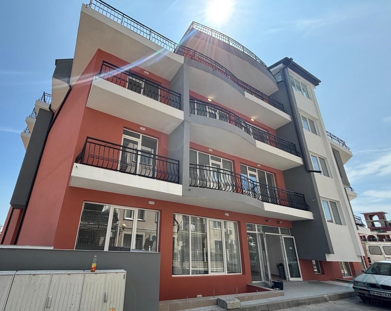 Nově postavený apartmán 2+kk, 70 m² s terasou, Villa Venezia, Sveti Vlas, 450 m od pláže - 1
