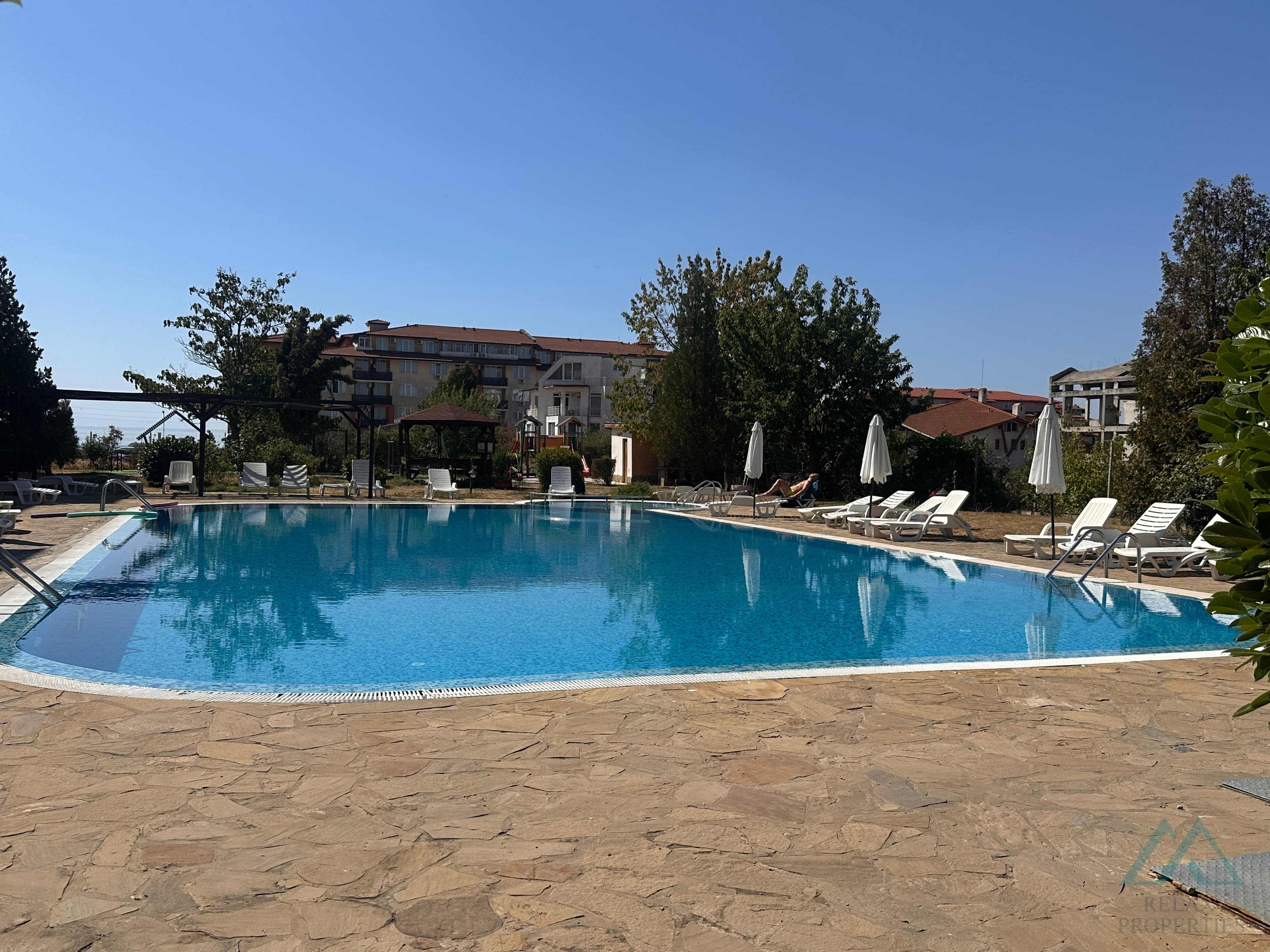 Apartmán 2+kk a výhledem na bazén - Chateau Aheloy 1, Aheloy, 500 m od pláže - foto 8