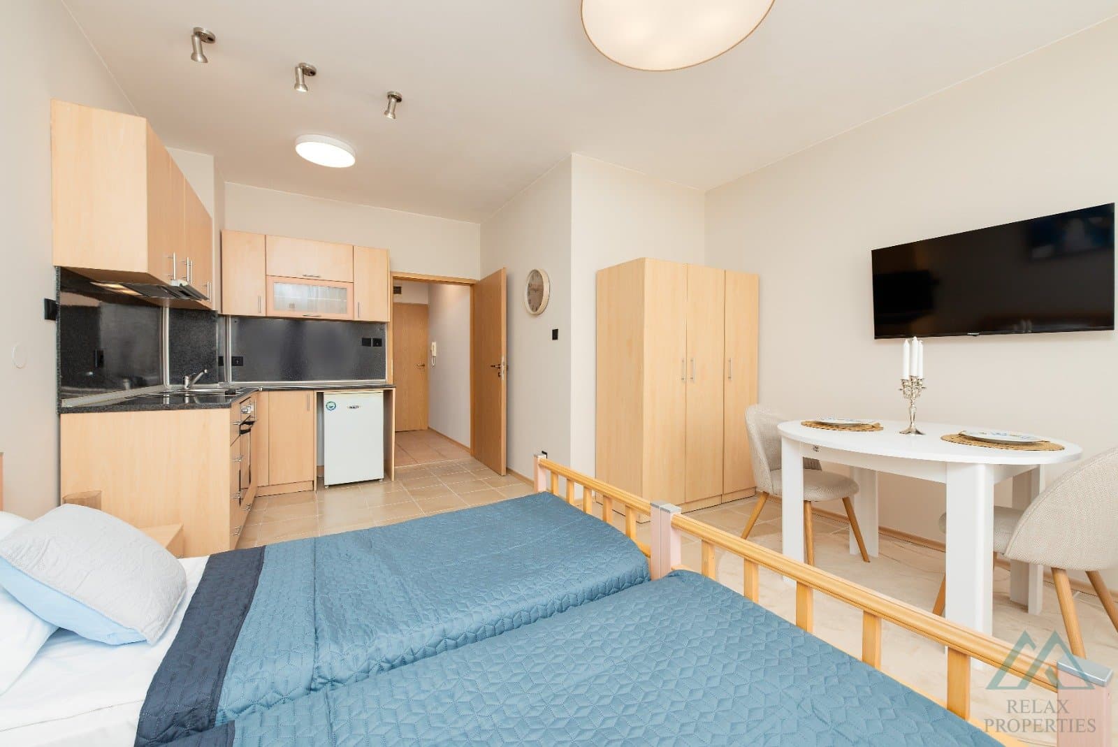 Studio v první linii u moře s výhledem na bazén - Oasis, Ravda, Bulharsko, jen 20 m od pláže - foto 6