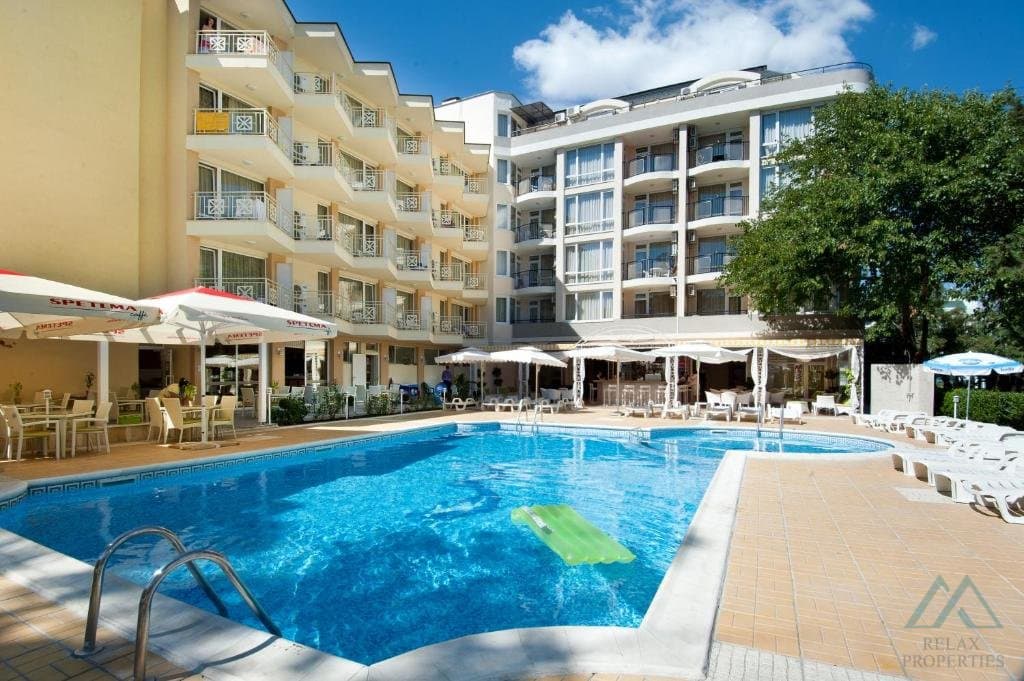 3+kk apartmán s výhledem na bazén - Hotel Karlovo, Slunečné pobřeží, jen 150 m od pláže - foto 43