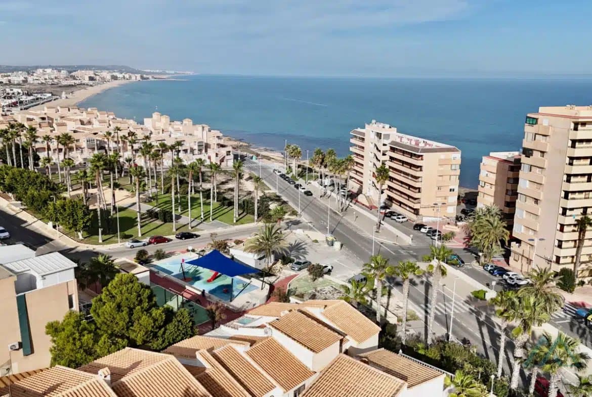Dvoupatrový bungalov s výhledem na moře - Cabo Cervera, Torrevieja, 300 m od pláže - foto 2