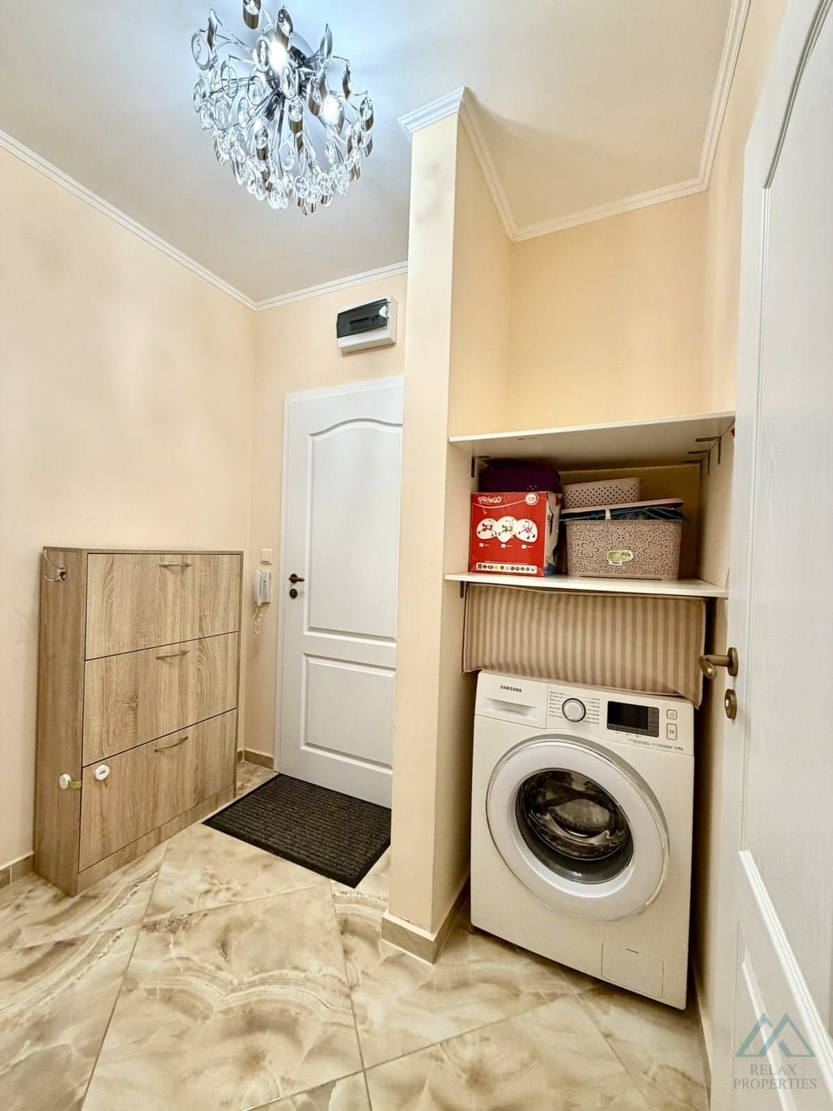 Luxusní apartmán 2+kk s garážovým stáním, Venera Palace, 350 m od moře, Slunečné pobřeží - 2