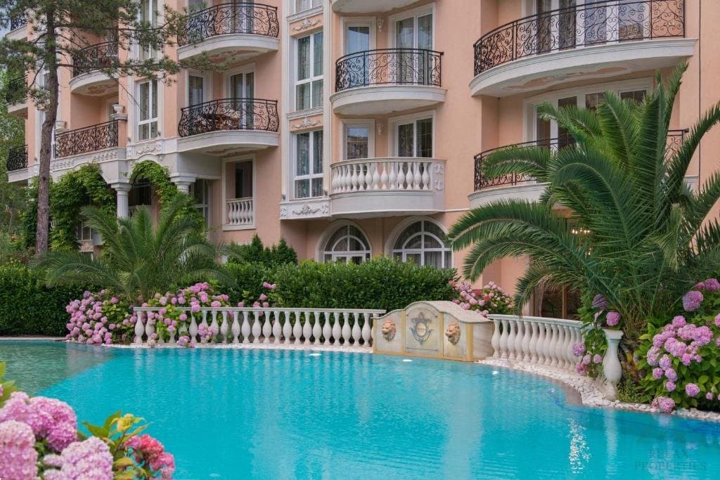 Luxusní apartmán 2+kk s garážovým stáním, Venera Palace, 350 m od moře, Slunečné pobřeží - foto 20