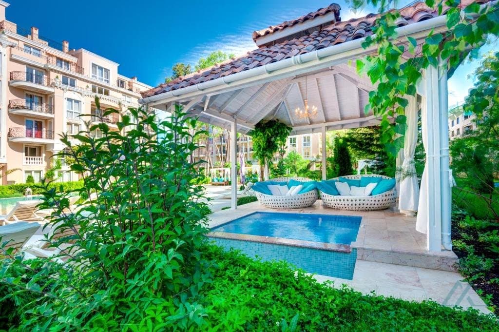 Luxusní apartmán 2+kk s garážovým stáním, Venera Palace, 350 m od moře, Slunečné pobřeží - foto 23