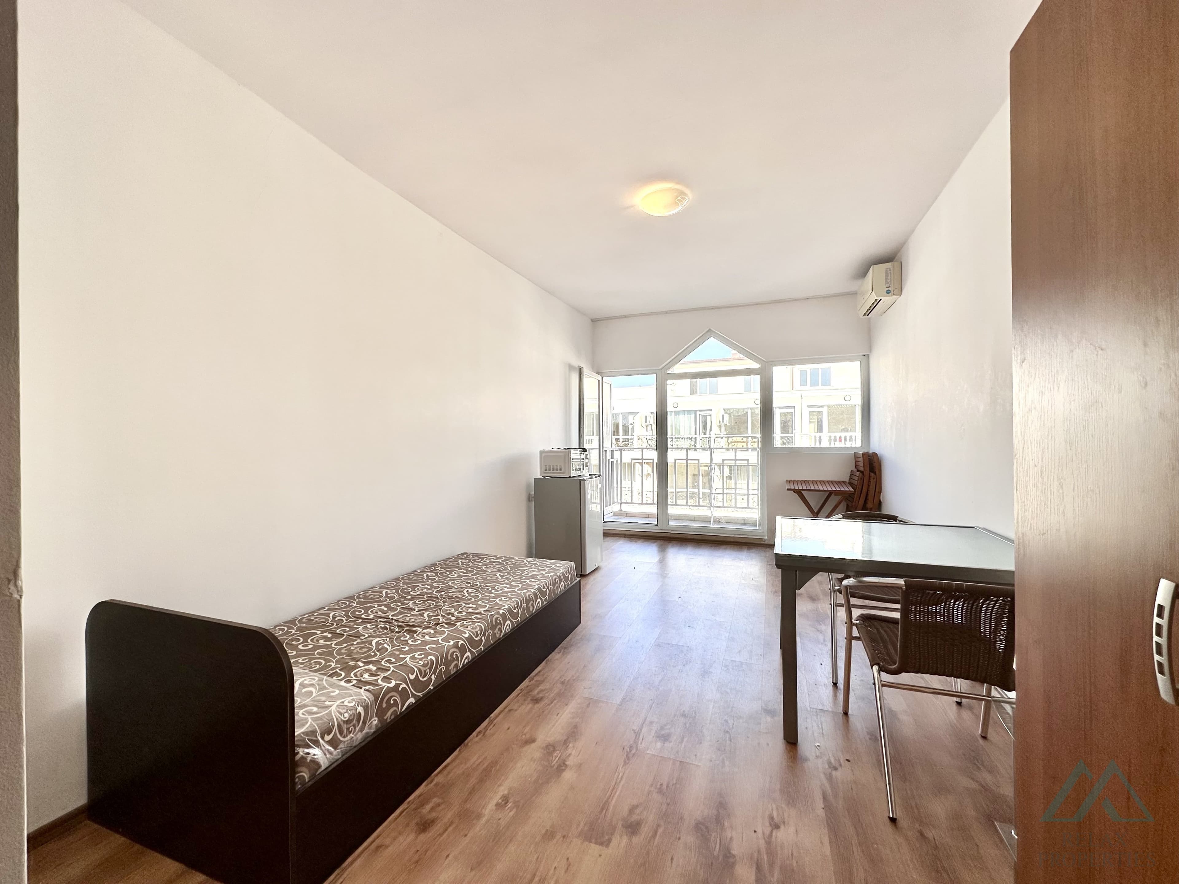 Studio v komplexu Gerber 4, 400 m od moře, Slunečné pobřeží - foto 9