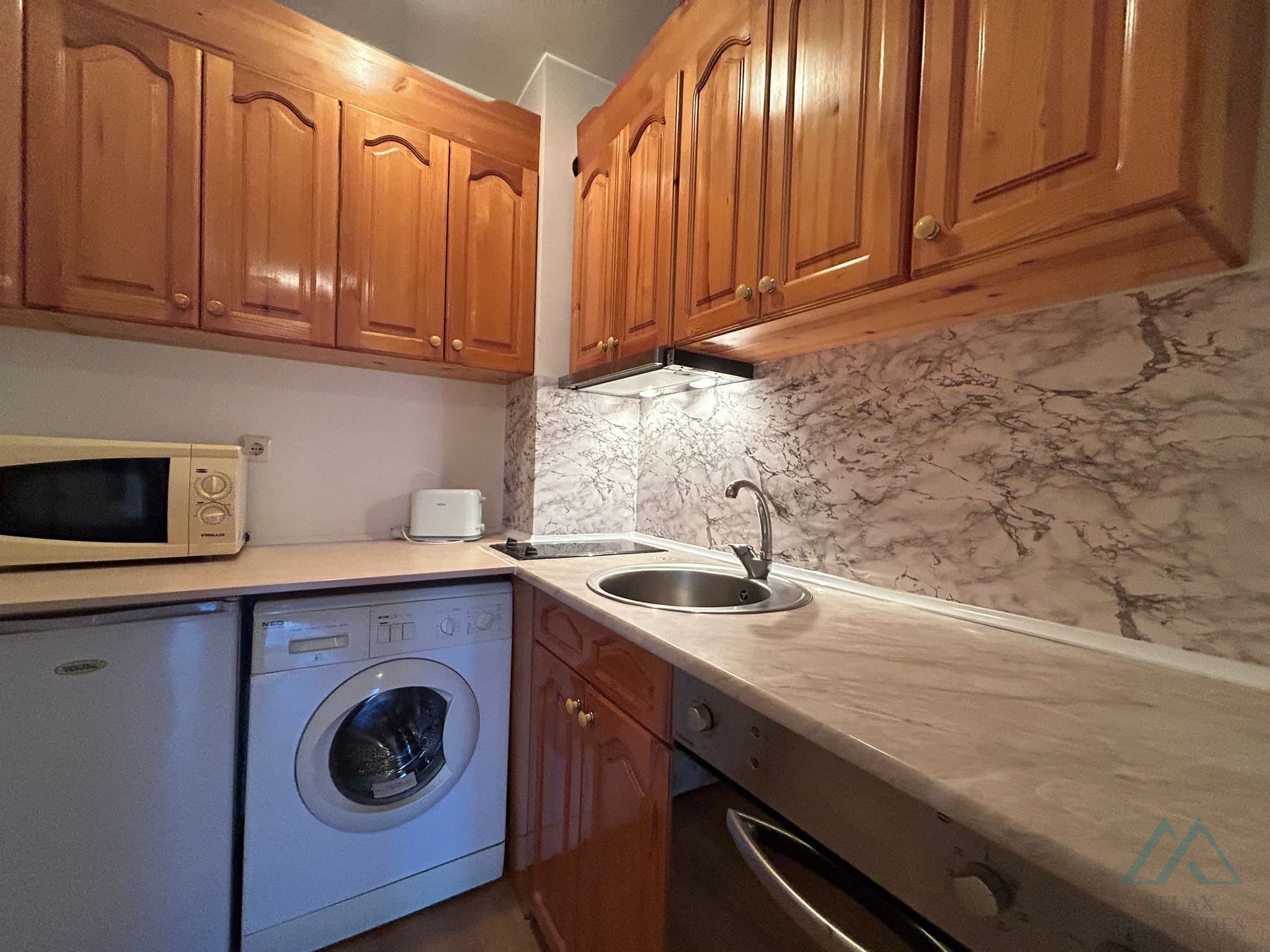 Prostorné studio 50 m², komplex Flores Park, jen 300 m od pláže, Slunečné pobřeží - 2