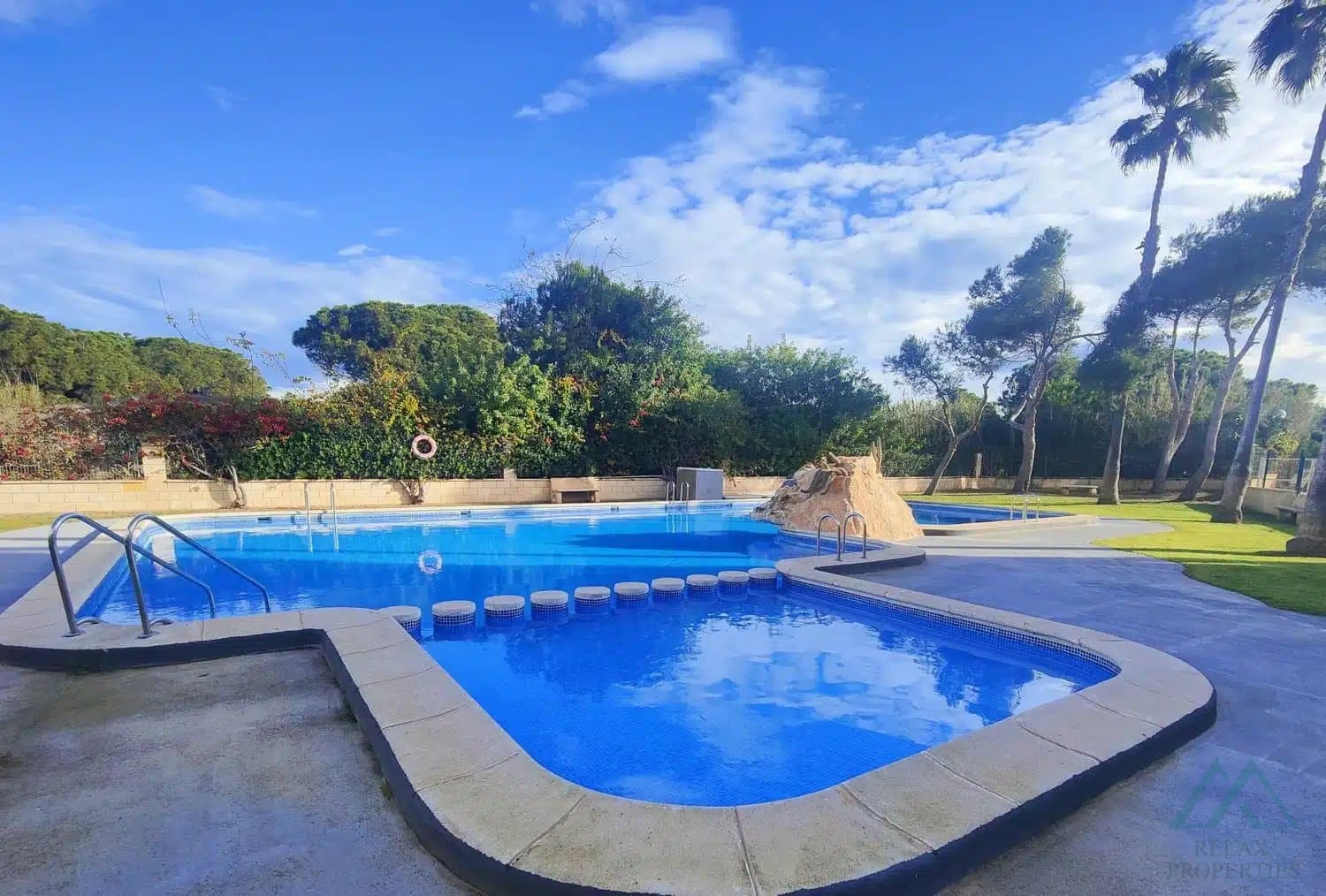 Apartmán s bazénem a terasou jen 150 m od pláže La Mata, Torrevieja - 1