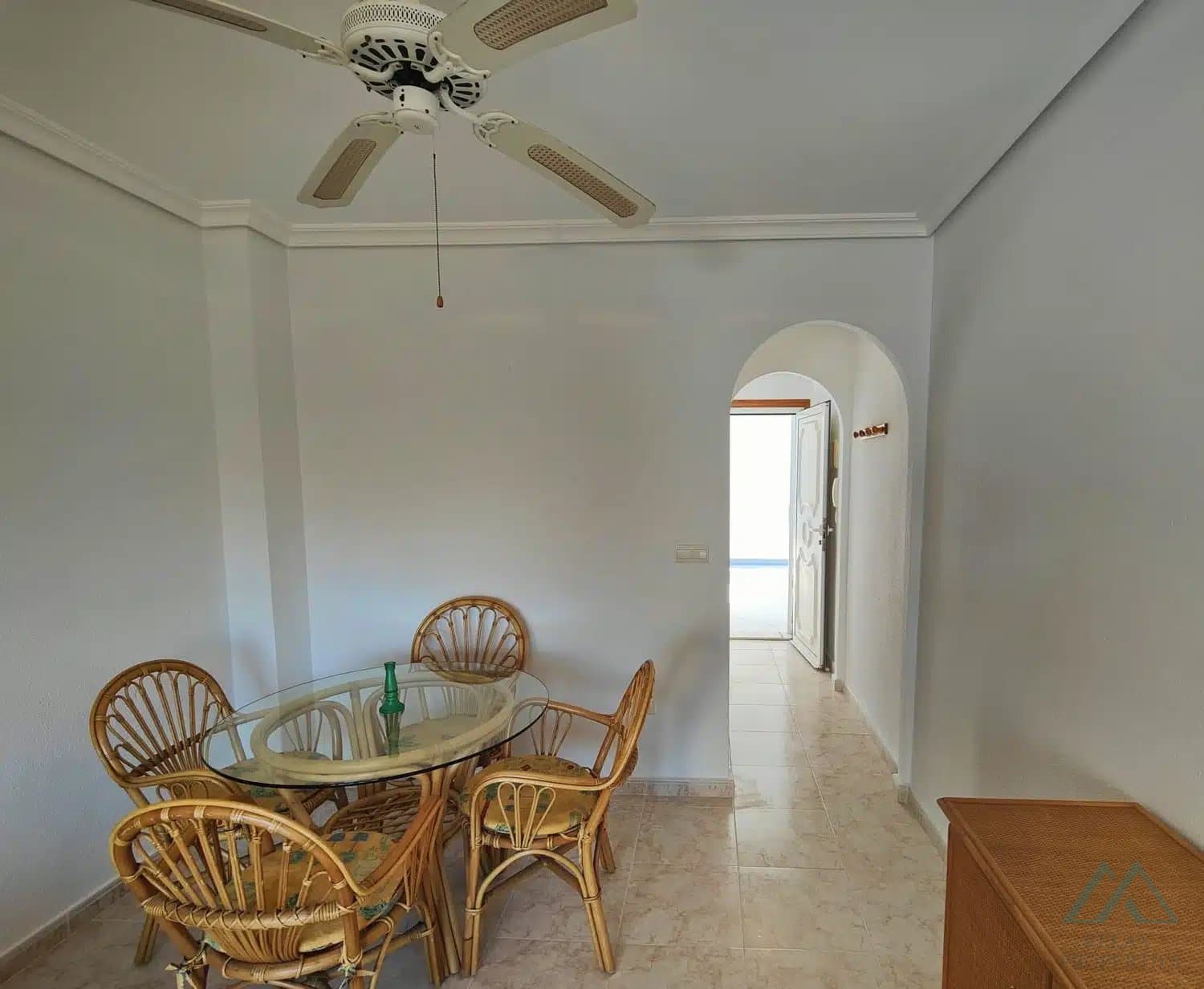 Apartmán s bazénem a terasou jen 150 m od pláže La Mata, Torrevieja - foto 15