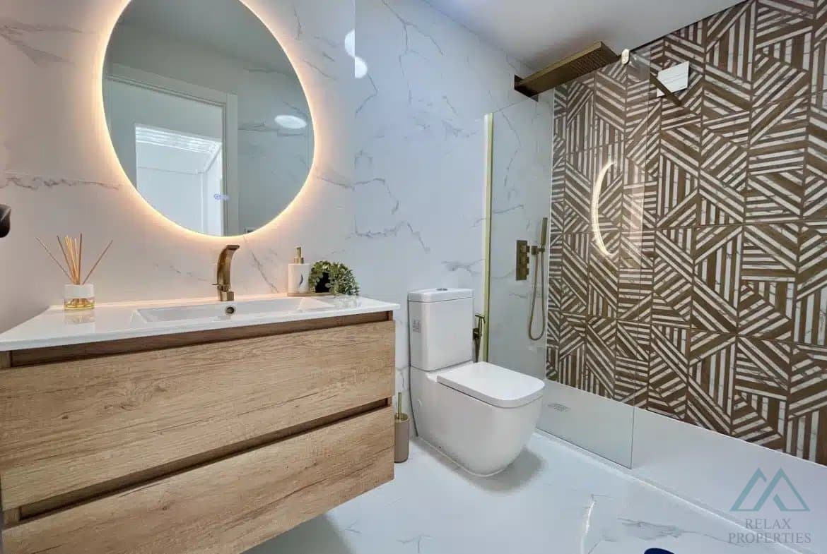 Penthouse po rekonstrukci s výhledem na moře - Playa Flamenca, Zenia Star 1 - foto 9