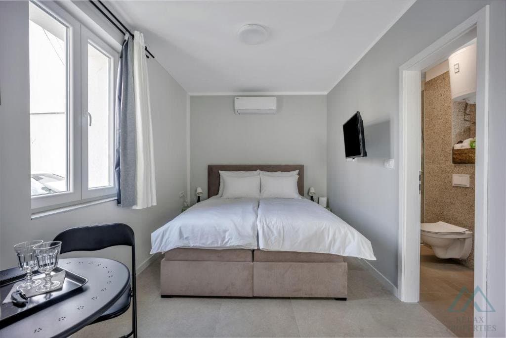 Moderní apartmánový dům s 6 jednotkami - Trogir, 150 m od moře, výborná investice - foto 20