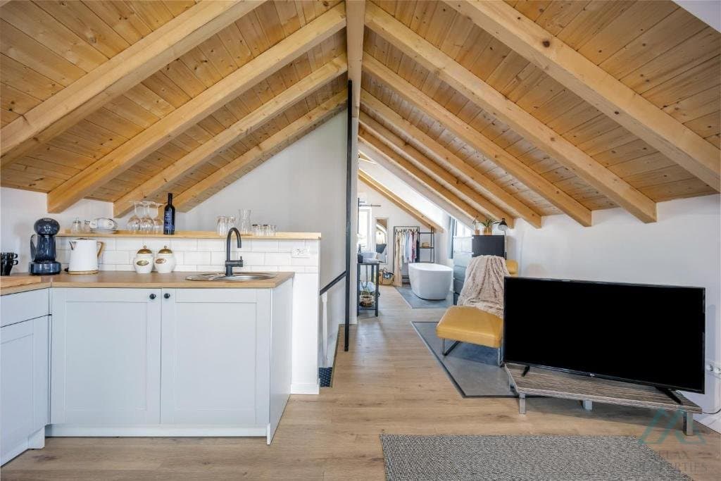 Moderní apartmánový dům s 6 jednotkami - Trogir, 150 m od moře, výborná investice - foto 29