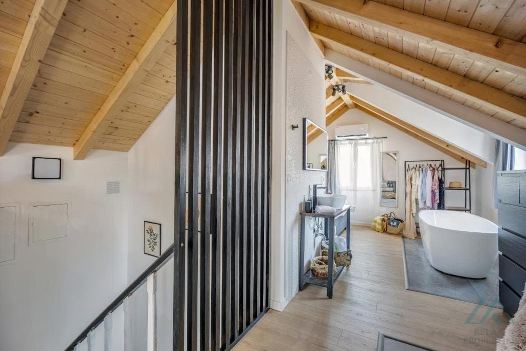 Moderní apartmánový dům s 6 jednotkami - Trogir, 150 m od moře, výborná investice - foto 30