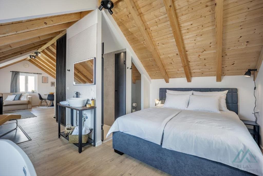 Moderní apartmánový dům s 6 jednotkami - Trogir, 150 m od moře, výborná investice - foto 31