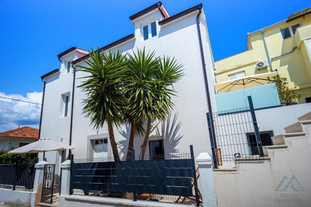 Moderní apartmánový dům s 6 jednotkami - Trogir, 150 m od moře, výborná investice - foto 32