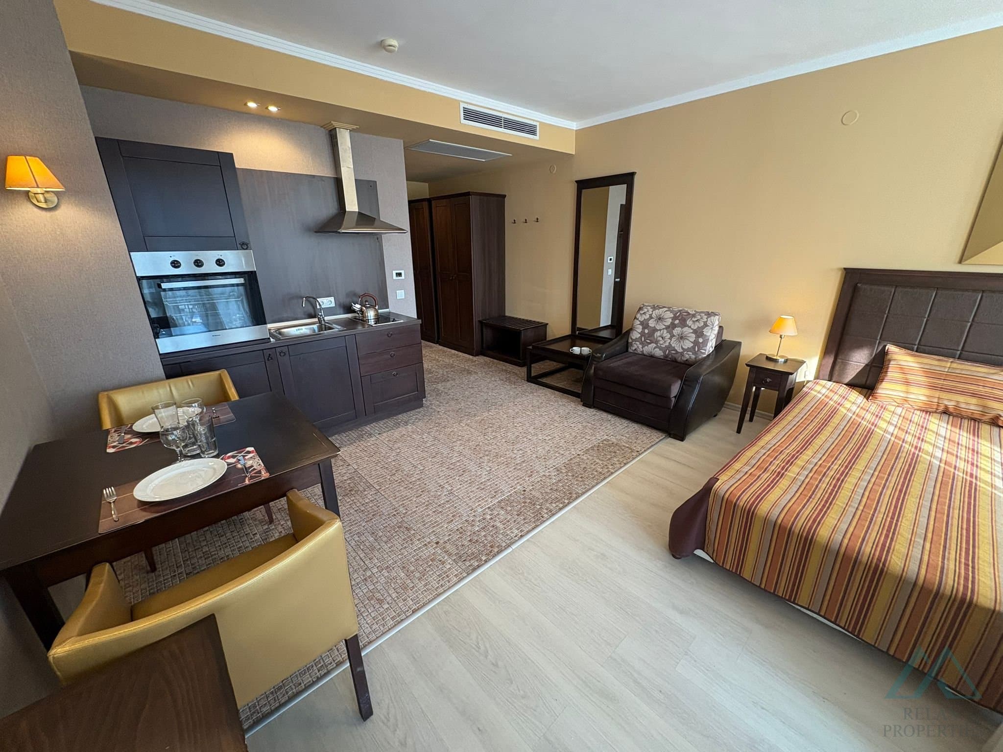 Studio apartmán v 5* Barcelo Royal Beach, první linie u moře, Slunečné pobřeží - foto 10