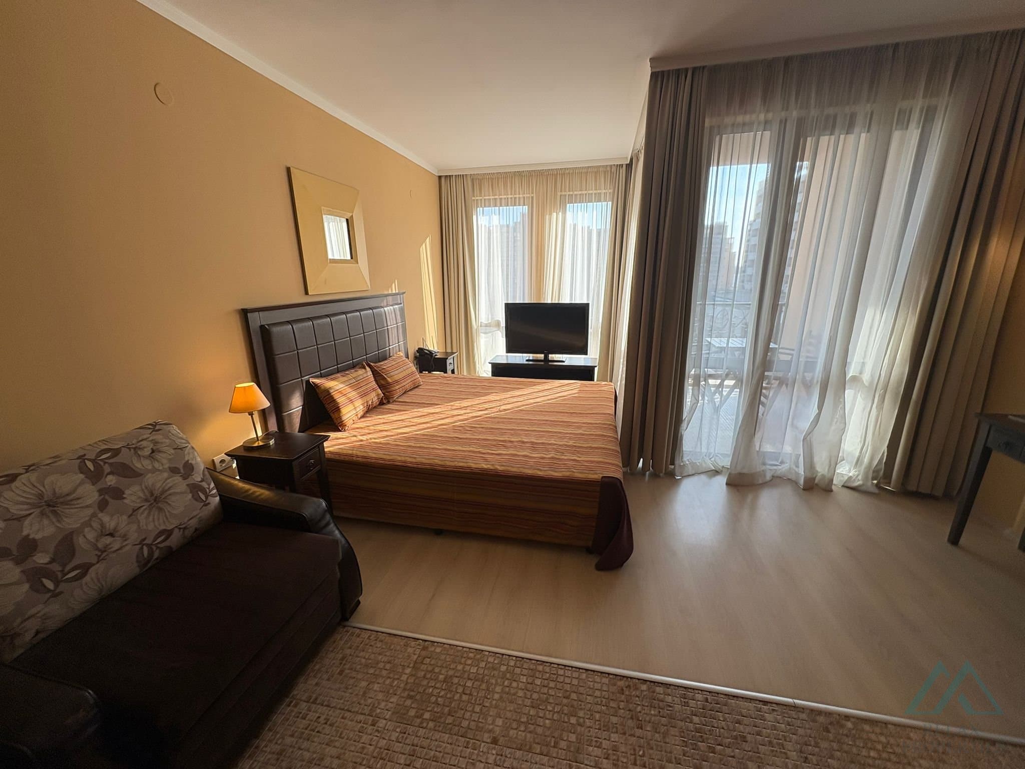 Studio apartmán v 5* Barcelo Royal Beach, první linie u moře, Slunečné pobřeží - foto 11