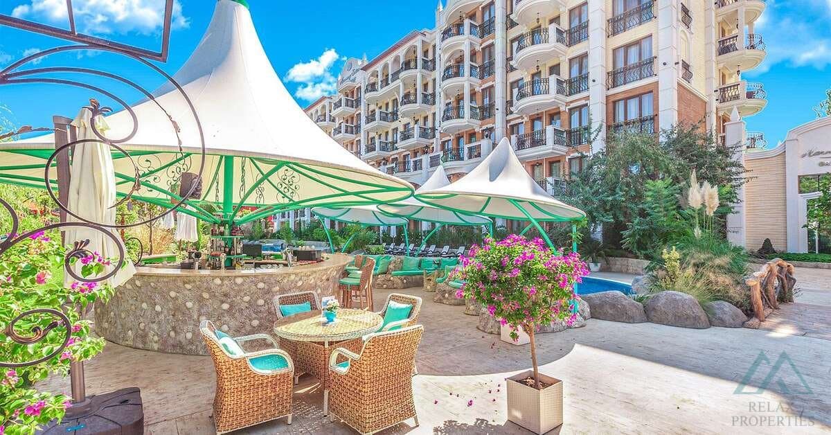 Luxusní apartmán 2+kk u bazénu v Harmony Suites 11, Slunečné pobřeží - foto 15