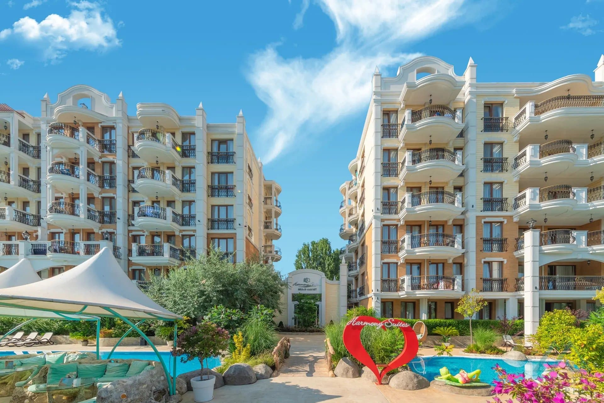 Luxusní apartmán 2+kk u bazénu v Harmony Suites 11, Slunečné pobřeží - foto 20