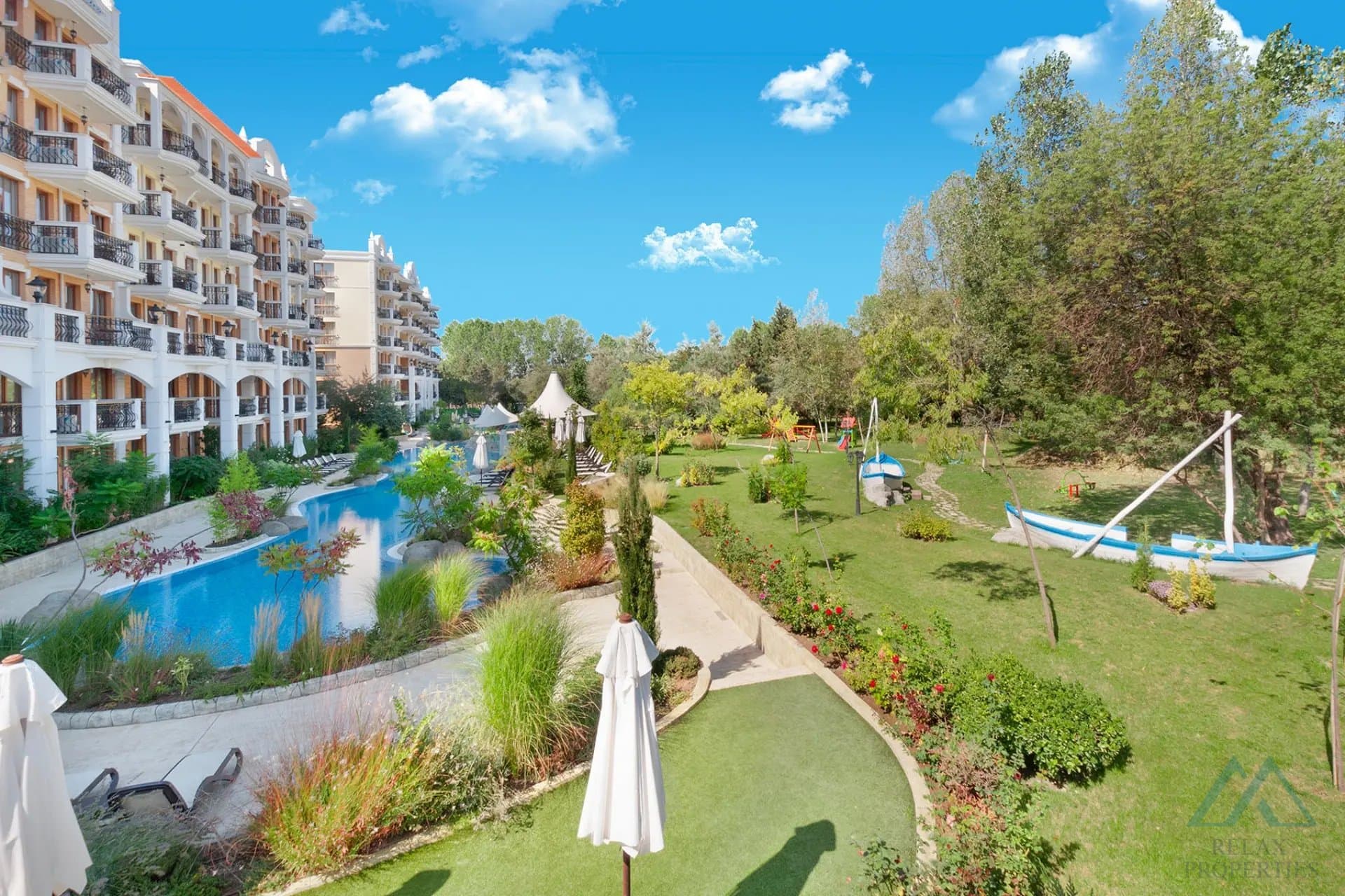 Luxusní apartmán 2+kk u bazénu v Harmony Suites 11, Slunečné pobřeží - foto 16