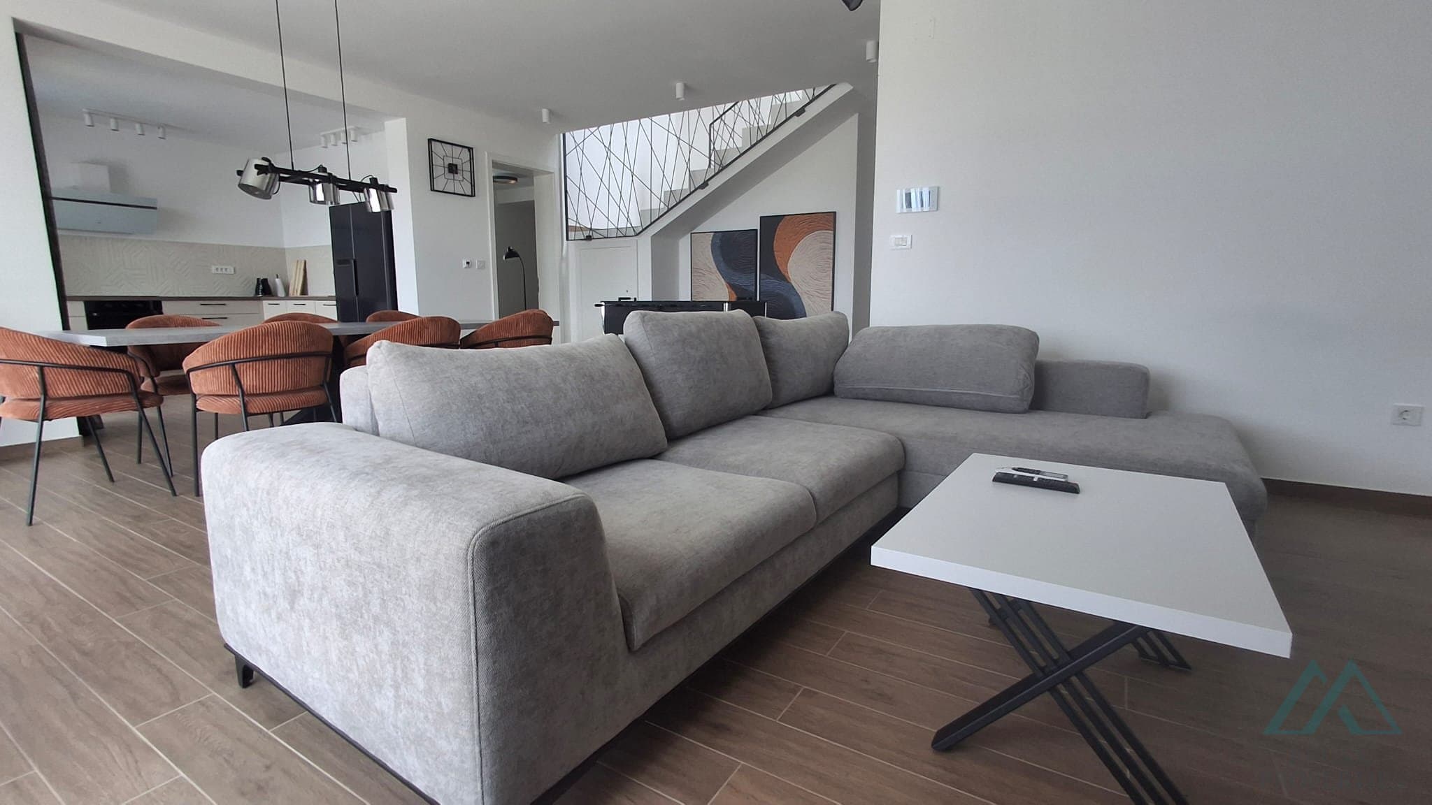Luxusní nově postavená moderní vila s bazénem a výhledem na moře - Žaborić, Chorvatsko - foto 7