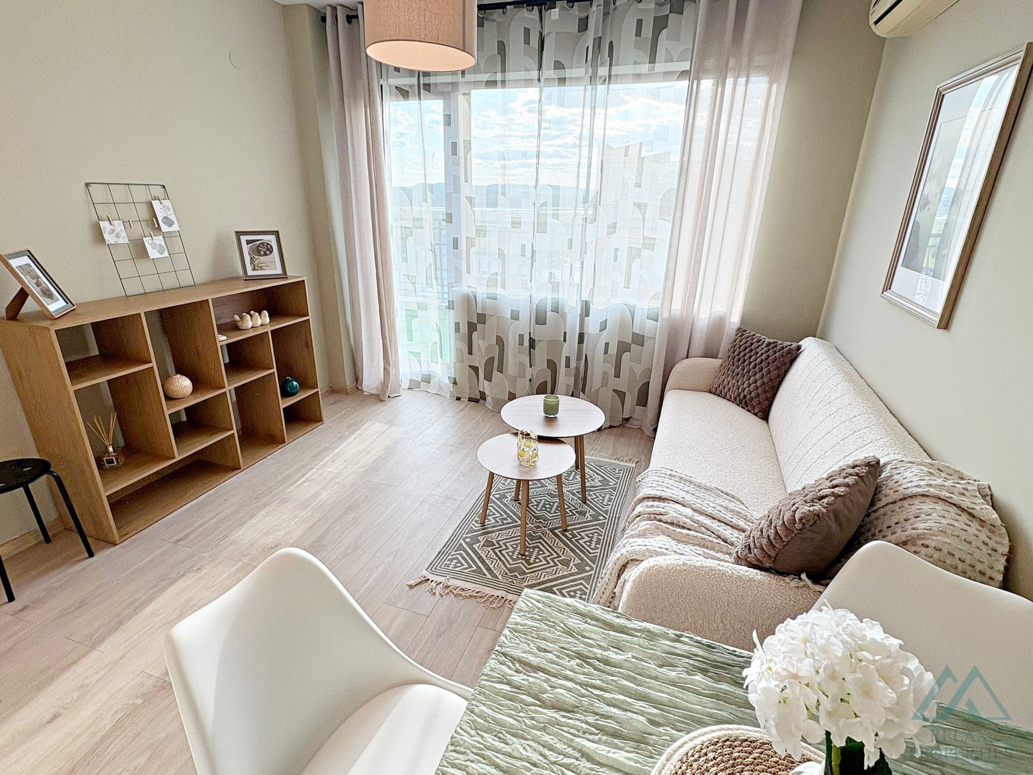 Prostorný apartmán 2+kk v komplexu Amadeus 5, 720 m od moře, Slunečné pobřeží - foto 16
