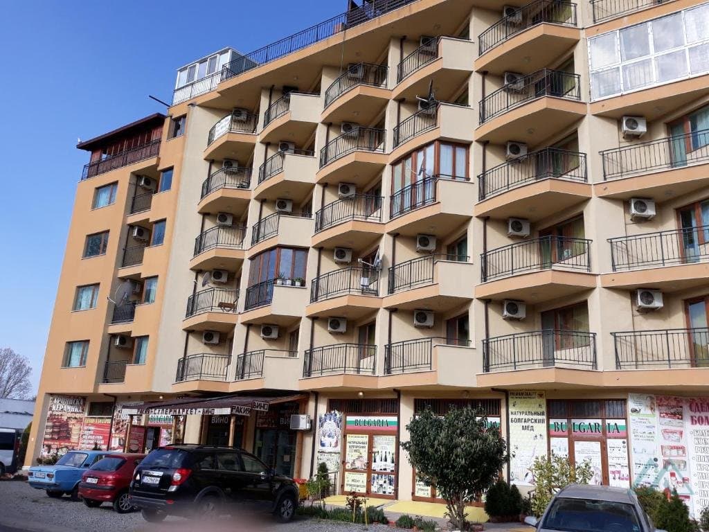 Prostorný apartmán 2+kk v komplexu Amadeus 5, 720 m od moře, Slunečné pobřeží - foto 19