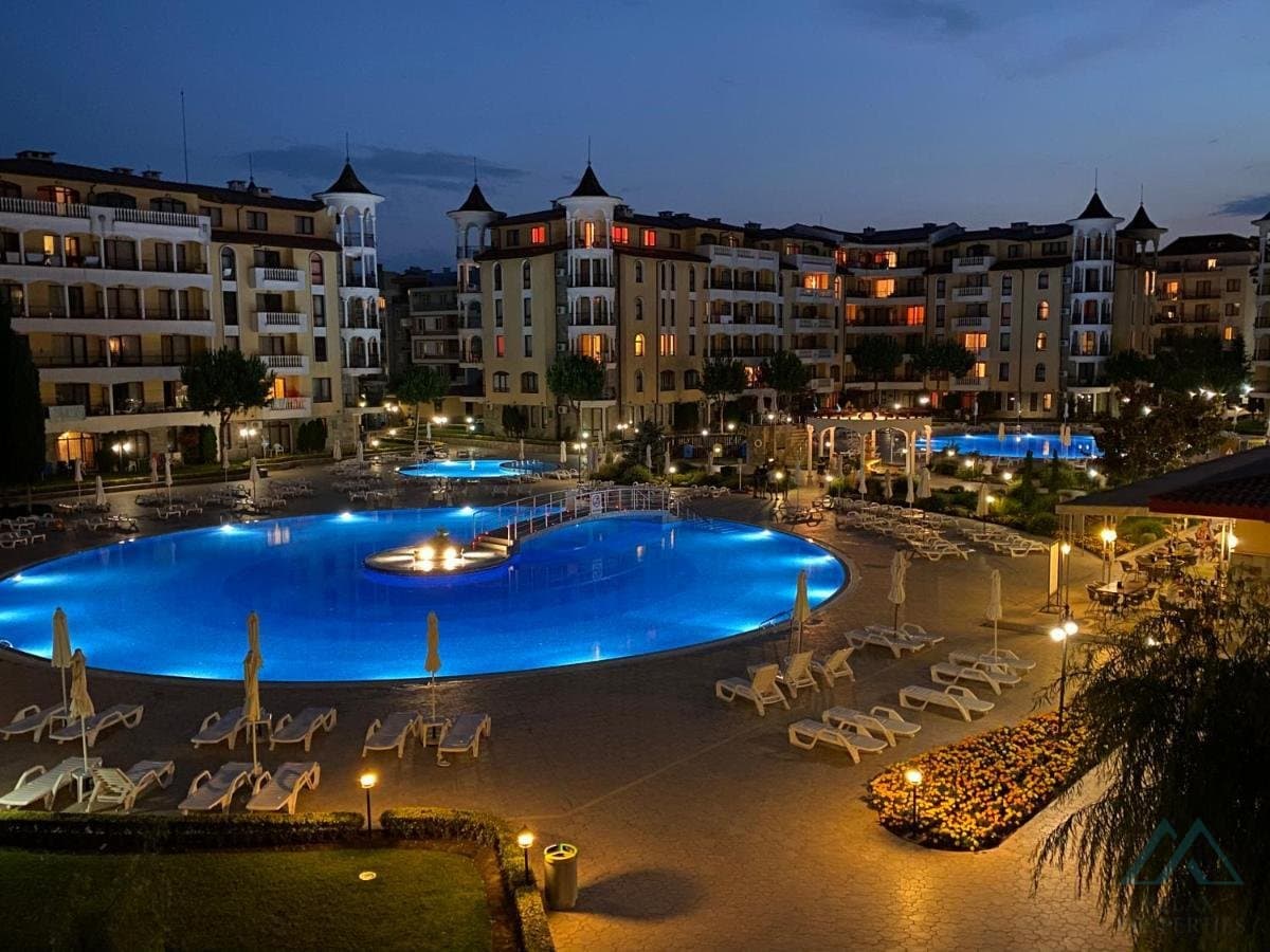 apartmán 2+kk v komplexu Royal Sun na Slunečném pobřeží, 300 m od pláže - 1