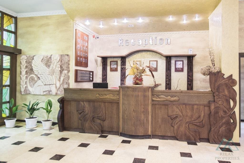 Velký apartmán 3+kk, terasou a výhledem na moře, Hotel Babylon, 120 m od moře, Slunečné pobřeží - foto 20