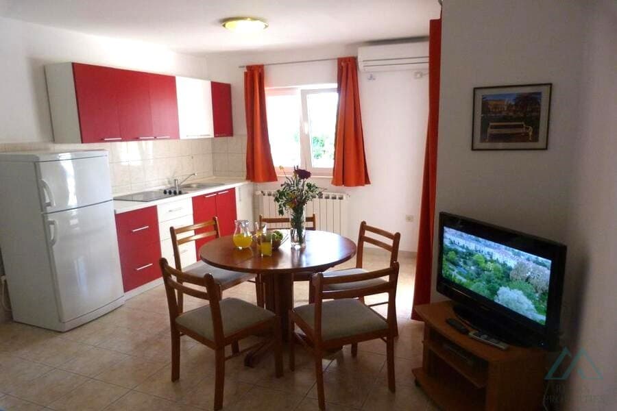 Apartmánový dům u moře s výhledem na moře - Rogoznica, Chorvatsko - foto 7