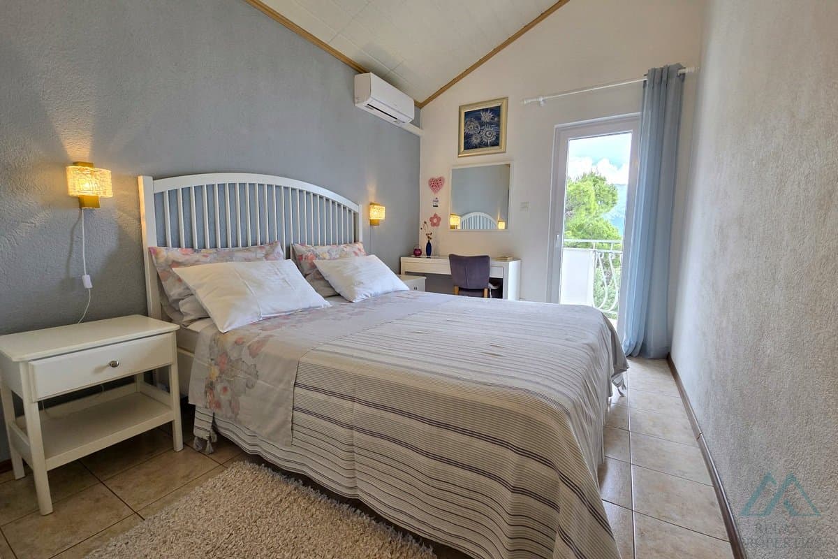 Apartmánový dům s panoramatickým výhledem na moře - Omišská riviéra - foto 12