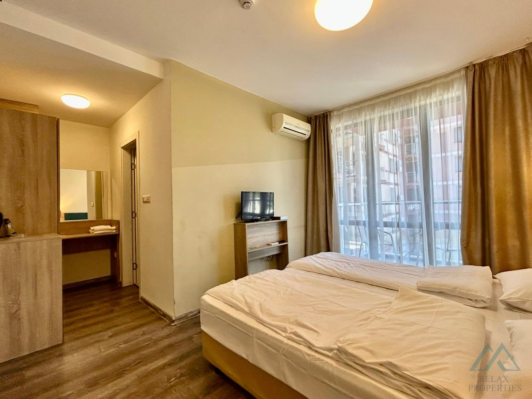 Skvělá cena! Apartmán s výhledem na bazén v Tarsis Club & SPA, Slunečné pobřeží - foto 8