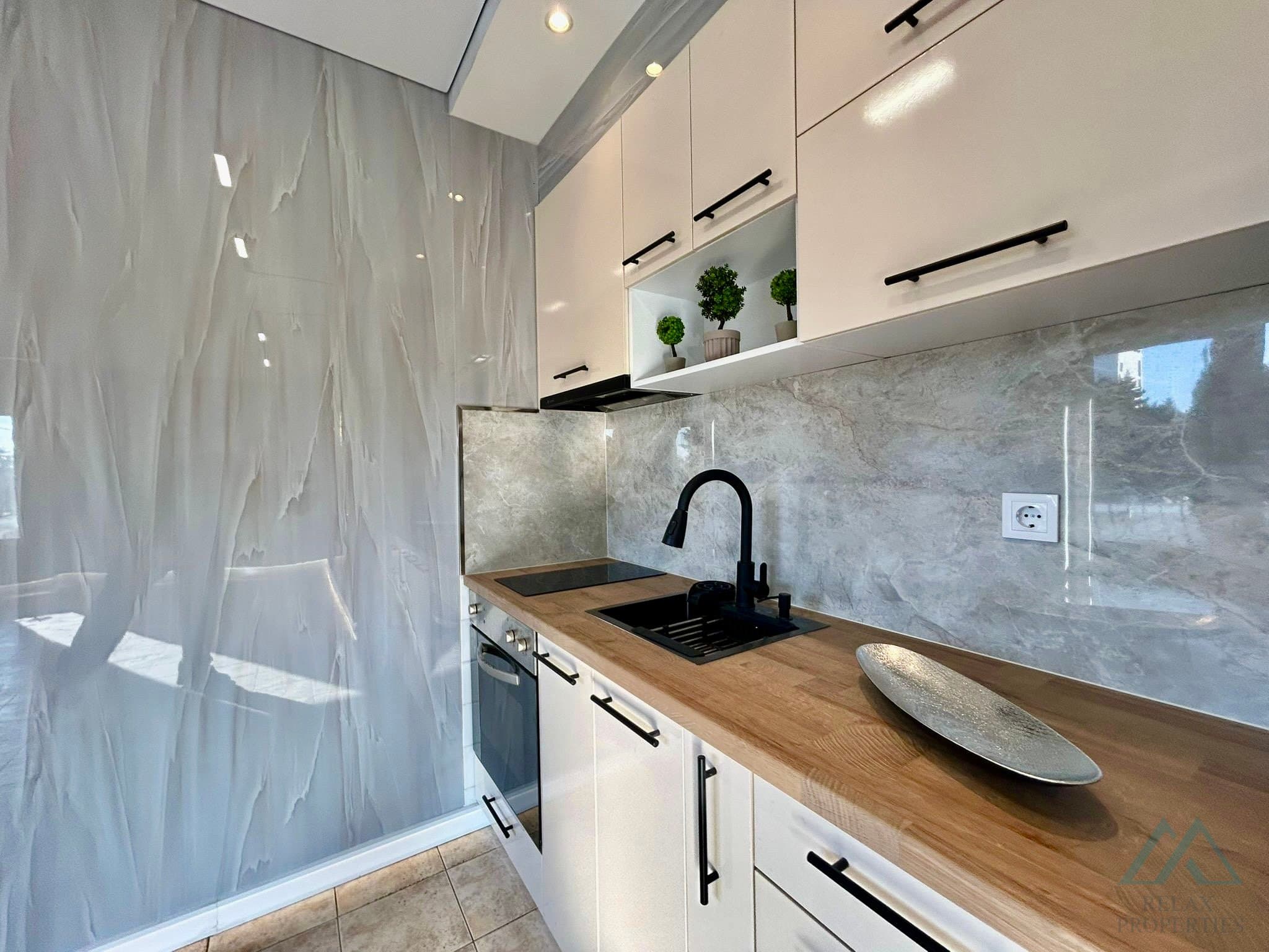 apartmán 2+kk s výhledem na bazén, 300 m od moře - Sveti Vlas - foto 6