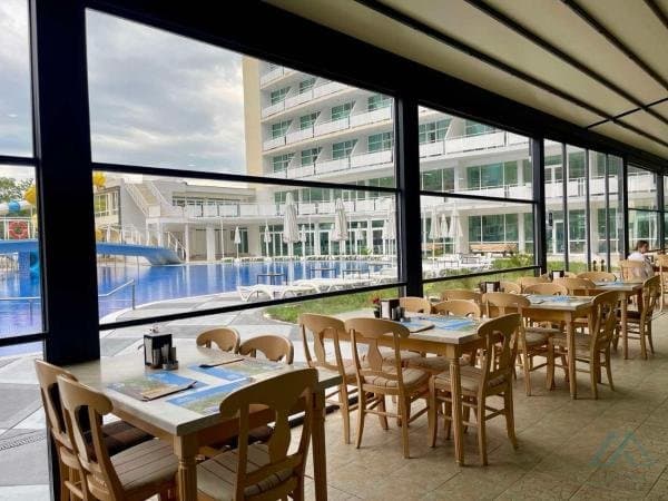 apartmán 2+kk s výhledem na moře, 200 m od pláže - Slunečné pobřeží - foto 22