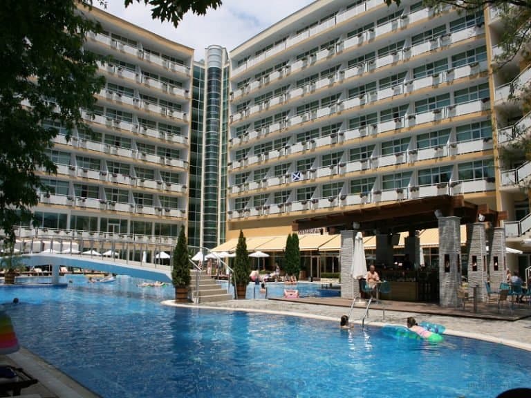 Apartmán s výhledem na moře a bazén, 200 m od pláže - Slunečné pobřeží - foto 34