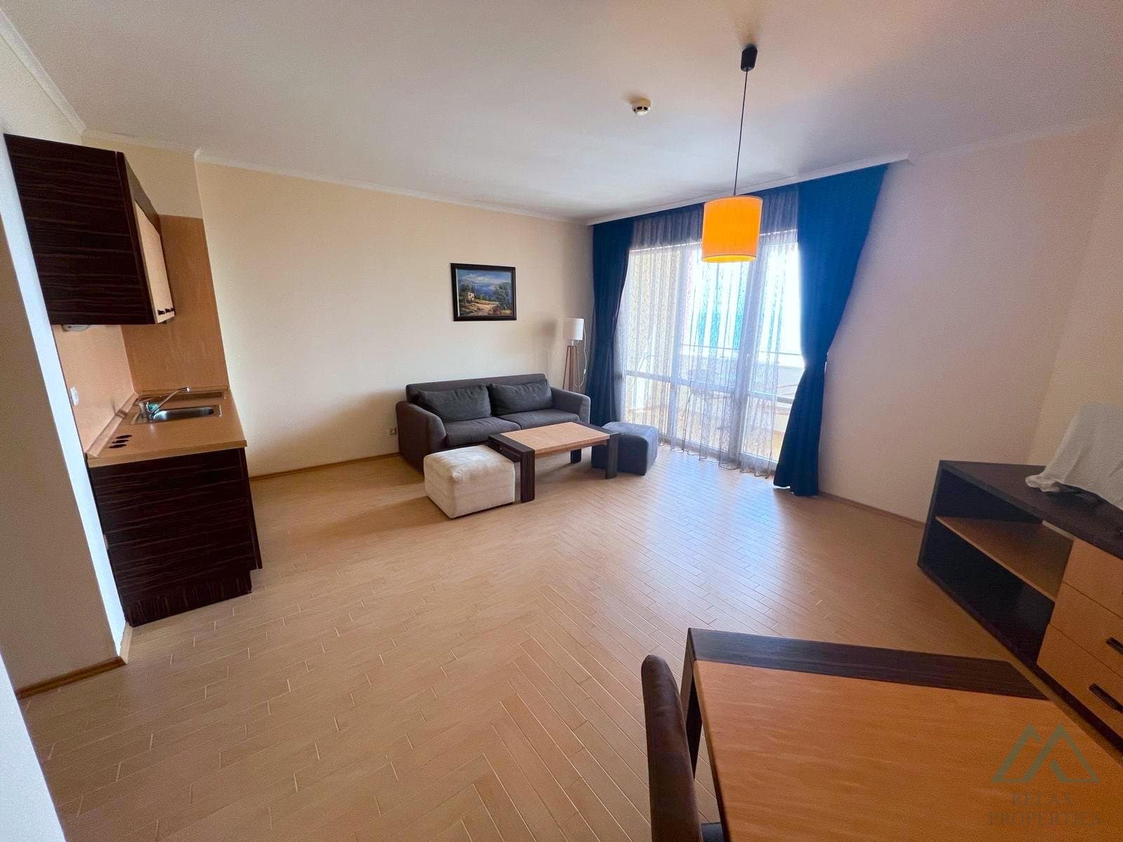 2+kk apartmán s výhledem na moře, přímo v první linii u moře, 4* DIT Majestic Beach Resort, Slunečné pobřeží - foto 6