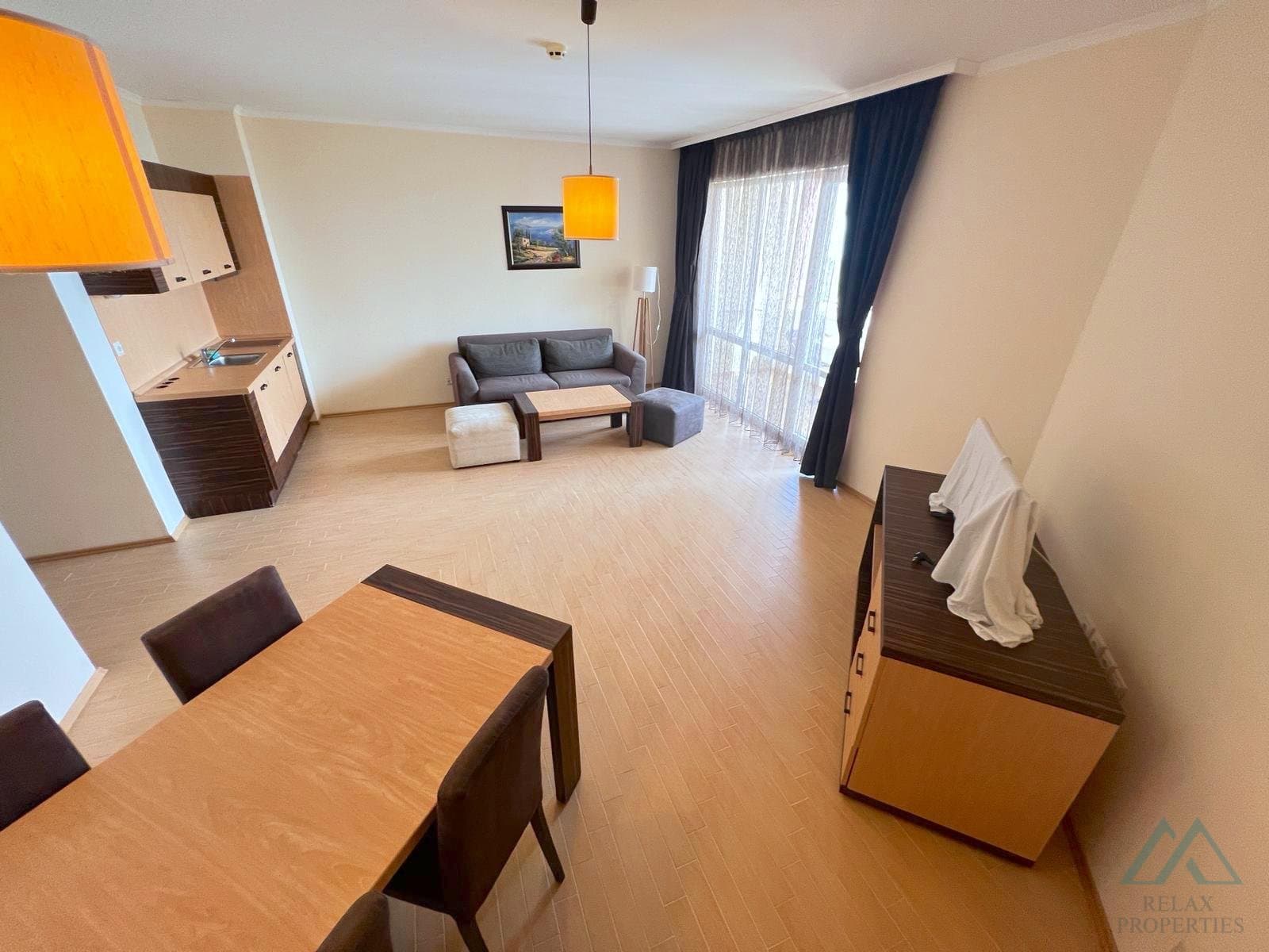 2+kk apartmán s výhledem na moře, přímo v první linii u moře, 4* DIT Majestic Beach Resort, Slunečné pobřeží - foto 10