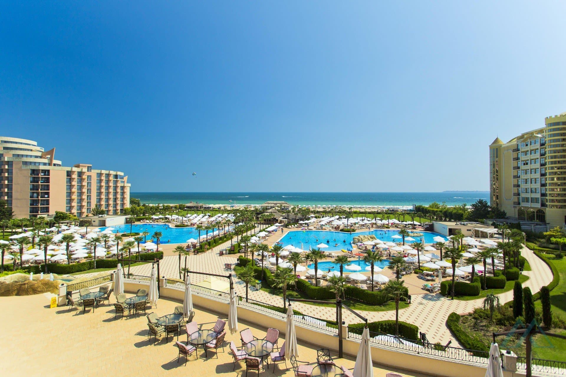 2+kk apartmán s výhledem na moře, přímo v první linii u moře, 4* DIT Majestic Beach Resort, Slunečné pobřeží - foto 23