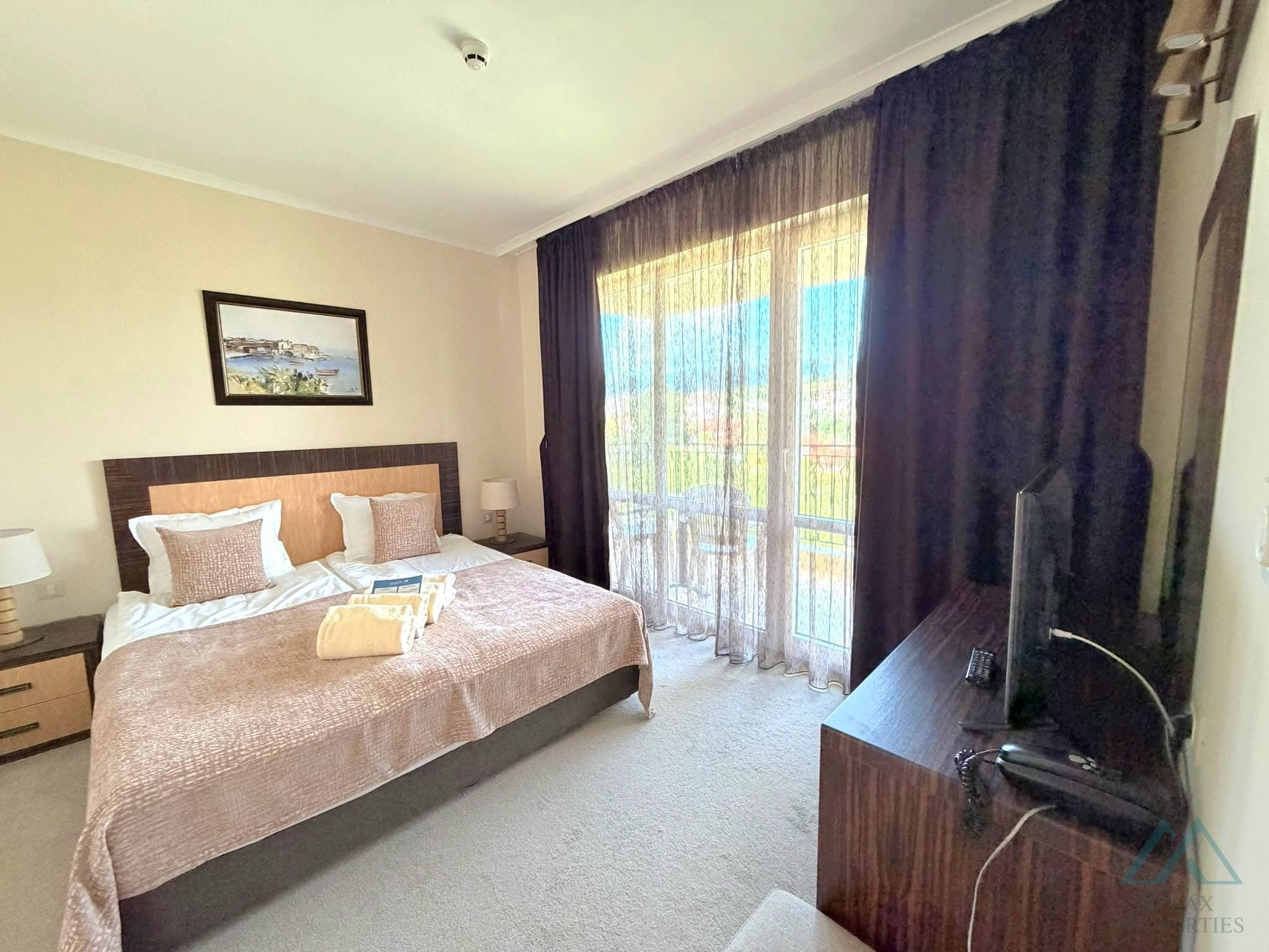 Skvělá cena! 2+kk apartmán v první linii u moře, luxusní DIT Majestic Beach Resort, Slunečné pobřeží - 4