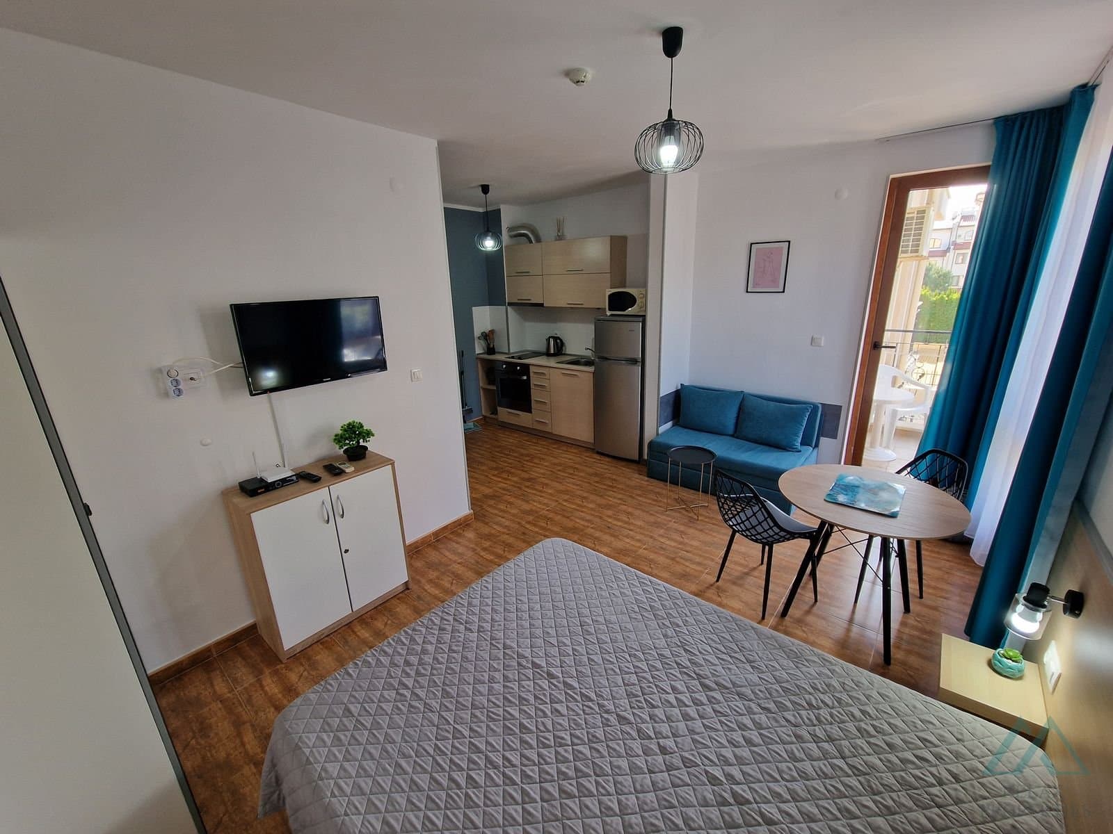 Krásný studiový apartmán v první linii u moře, luxusní komplex Royal Bay, Sveti Vlas, Bulharsko - foto 19