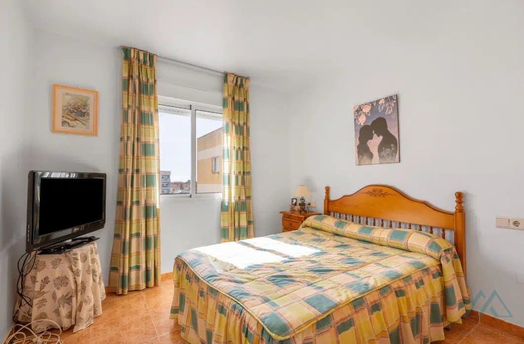 Atraktivní apartmán s výhledem v oblíbené lokalitě Nueva Torrevieja - foto 8