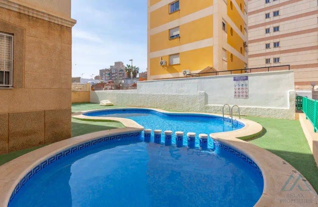 Atraktivní apartmán s výhledem v oblíbené lokalitě Nueva Torrevieja - foto 17