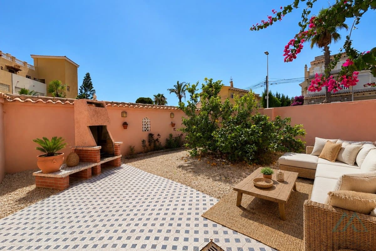 Apartmán s velkou zahradou – La Rosaleda, Torrevieja - foto 7