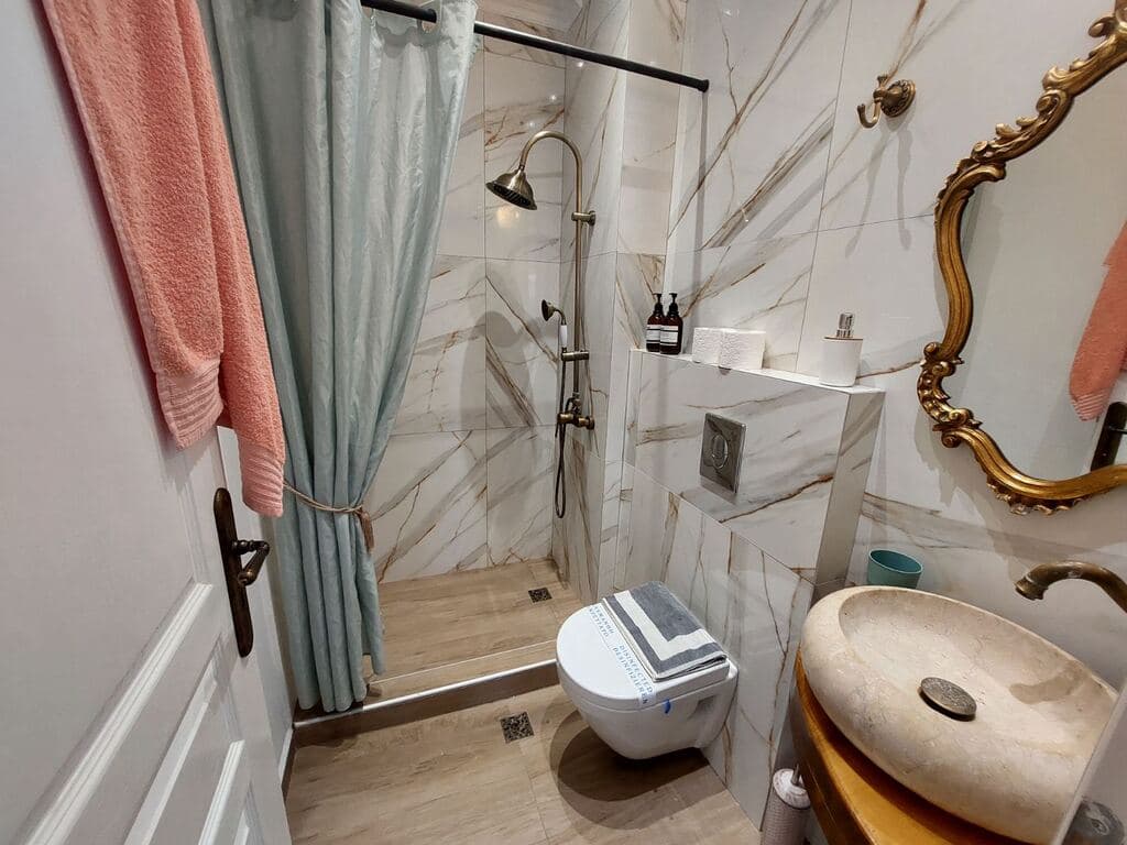 Kompletně zrekonstruovaný apartmán jen 30 m od pláže, Sarti, Sithonia, Chalkidiki - foto 37