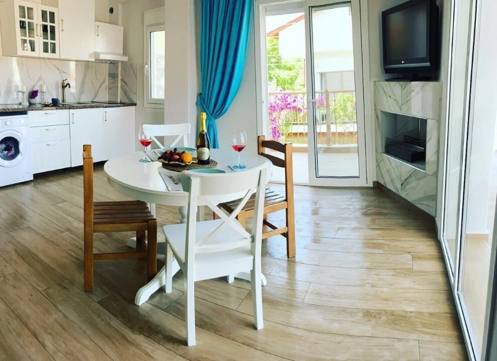Kompletně zrekonstruovaný apartmán jen 30 m od pláže, Sarti, Sithonia, Chalkidiki - foto 19
