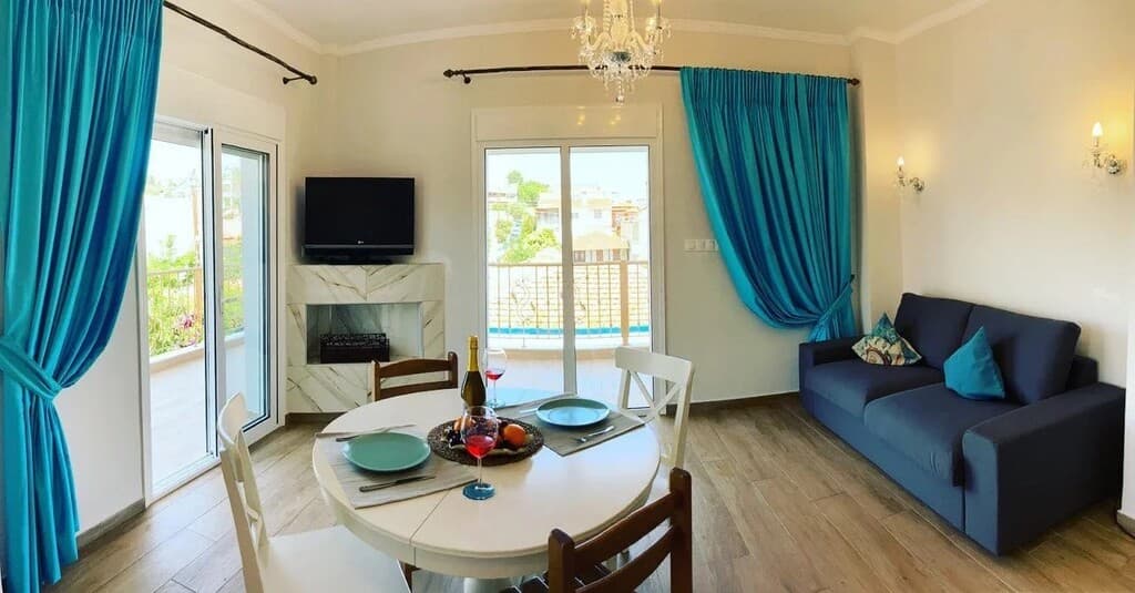 Kompletně zrekonstruovaný apartmán jen 30 m od pláže, Sarti, Sithonia, Chalkidiki - foto 20