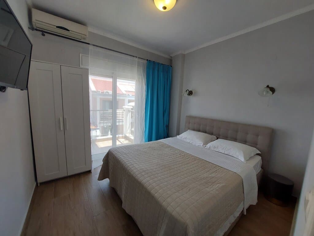 Kompletně zrekonstruovaný apartmán jen 30 m od pláže, Sarti, Sithonia, Chalkidiki - foto 36