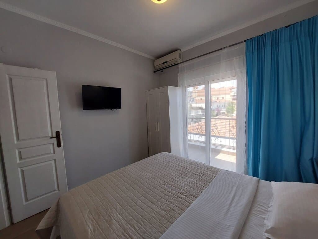 Kompletně zrekonstruovaný apartmán jen 30 m od pláže, Sarti, Sithonia, Chalkidiki - foto 12