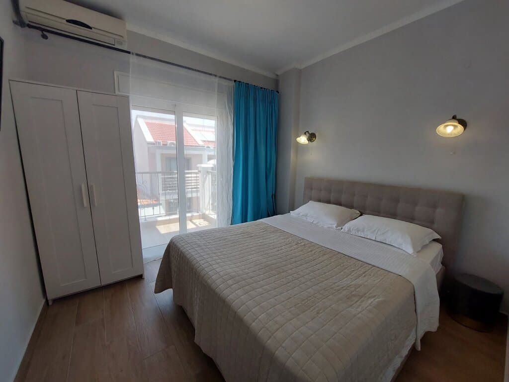 Kompletně zrekonstruovaný apartmán jen 30 m od pláže, Sarti, Sithonia, Chalkidiki - foto 11
